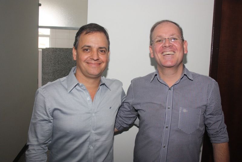 PREFEITO DE PERDIZES É RECONDUZIDO AO CARGO DE PREFEITO.